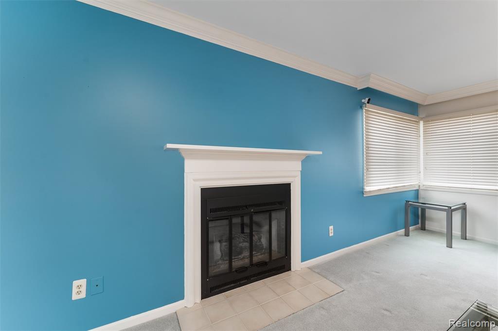 388 Huntington Court Rochester Hills, MI 48307 - Photo 16 of 37