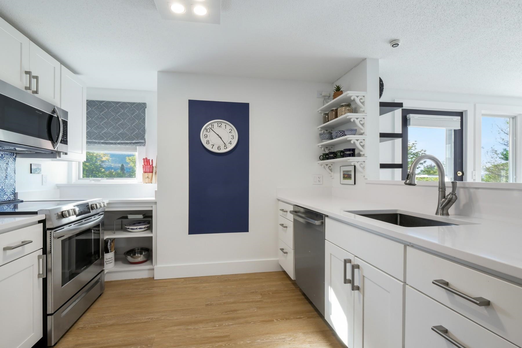 790 East Mountain Road, Unit E1 Killington, VT 05751 - Photo 14 of 38 Gallery Image 14