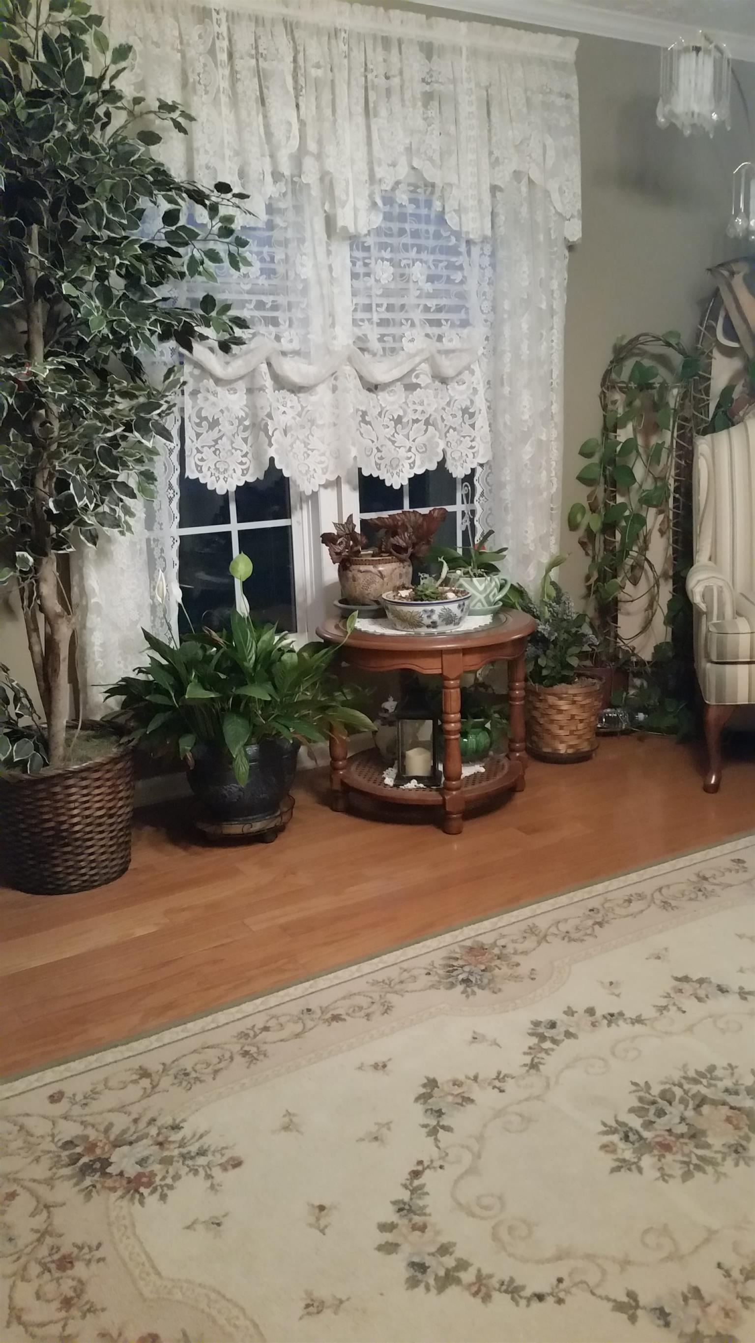 5240 Tobe Robertson Road Columbia, TN 38401 - Photo 3 of 18 Formal Living Room