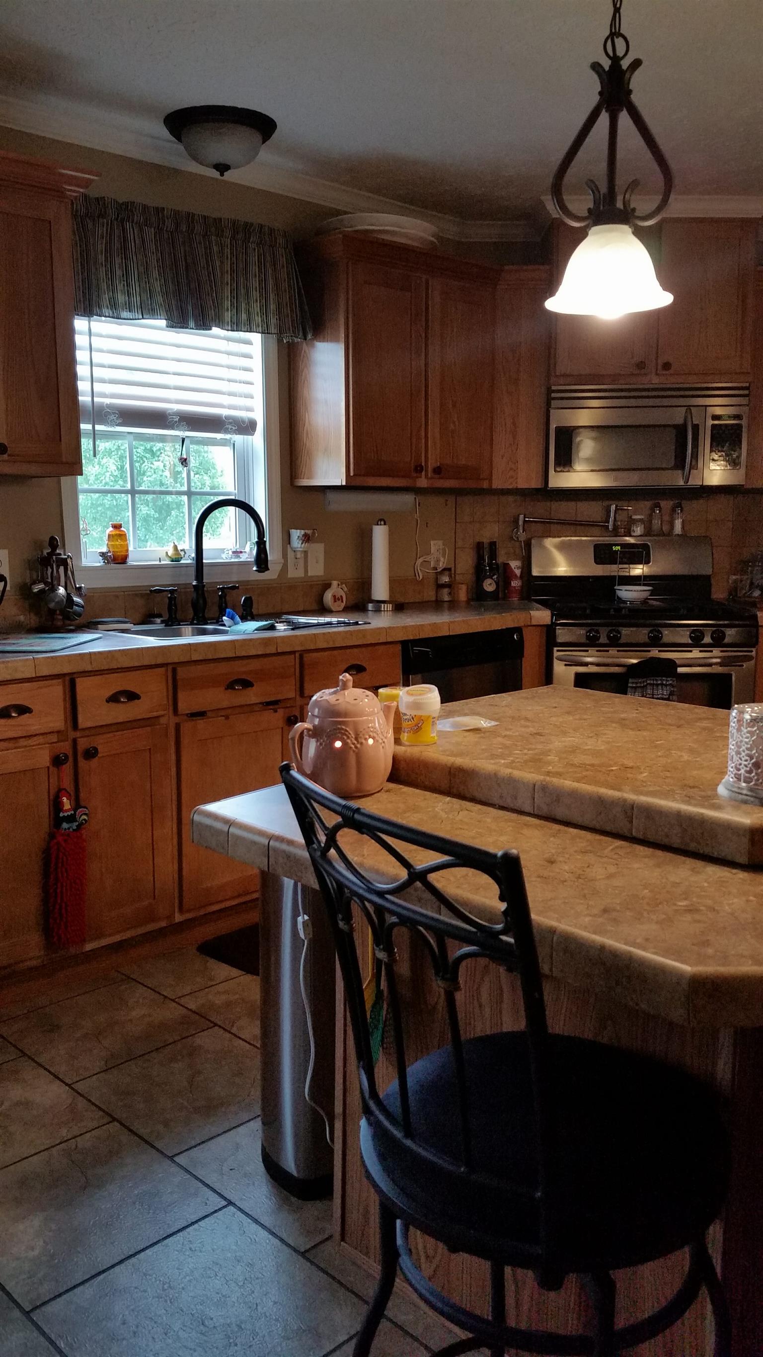 5240 Tobe Robertson Road Columbia, TN 38401 - Photo 5 of 18 Kitchen sink