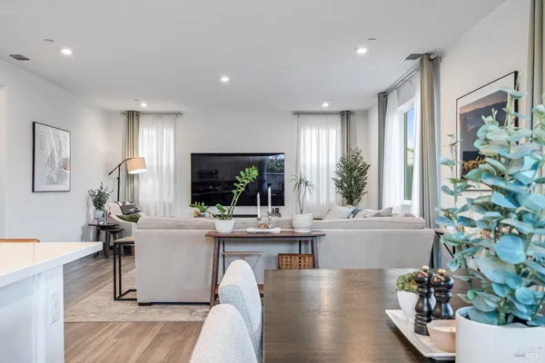 $999,000 | 6254 Overlook Place, Rohnert Park, CA 94928