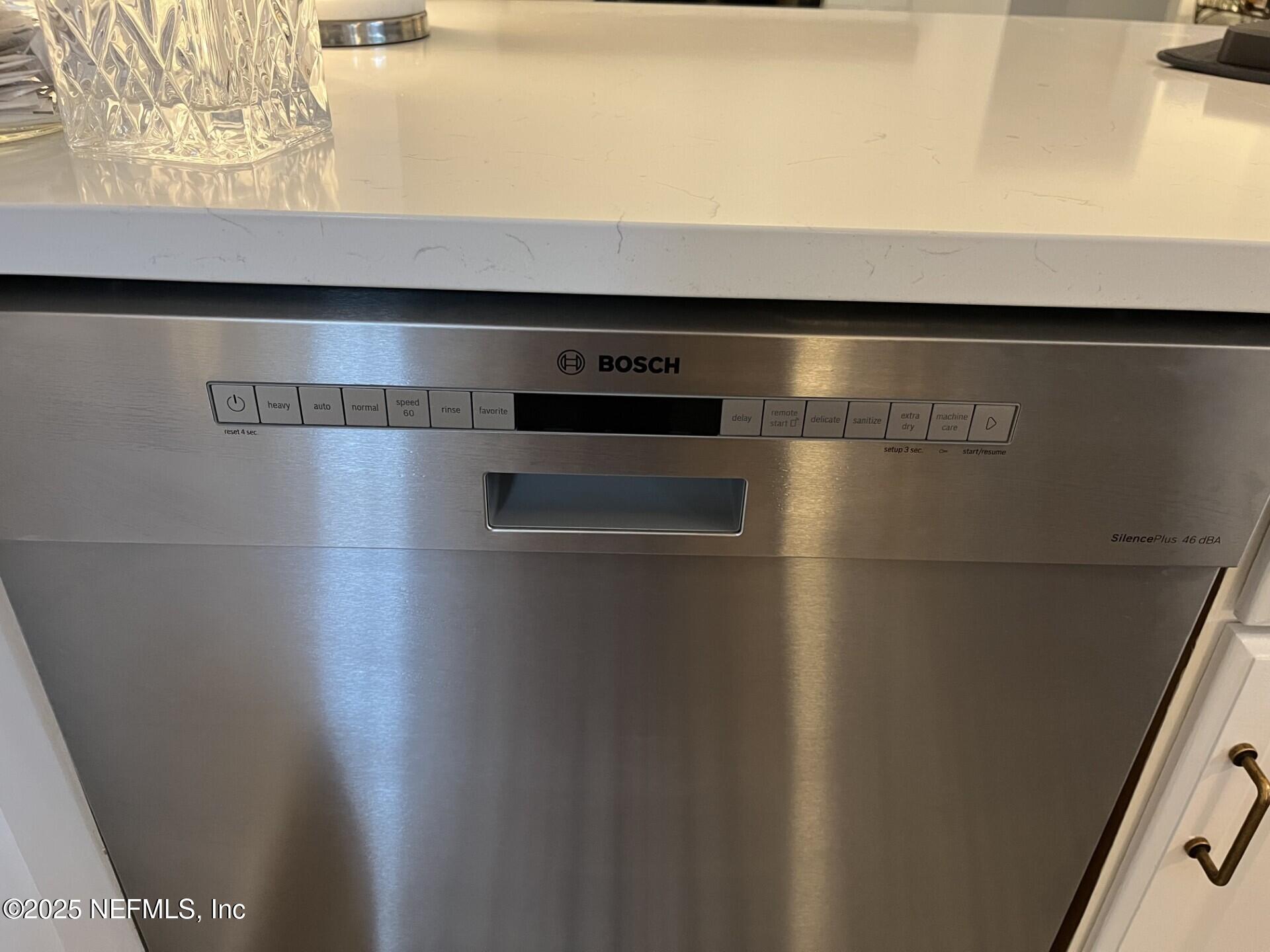 340 Shamrock Road St. Augustine, FL 32086 - Photo 4 of 21 a close view of washer and dryer