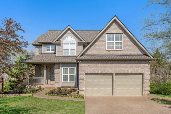 $699,900 | 3030 Liverpool Drive, Thompson's Station, TN 37179