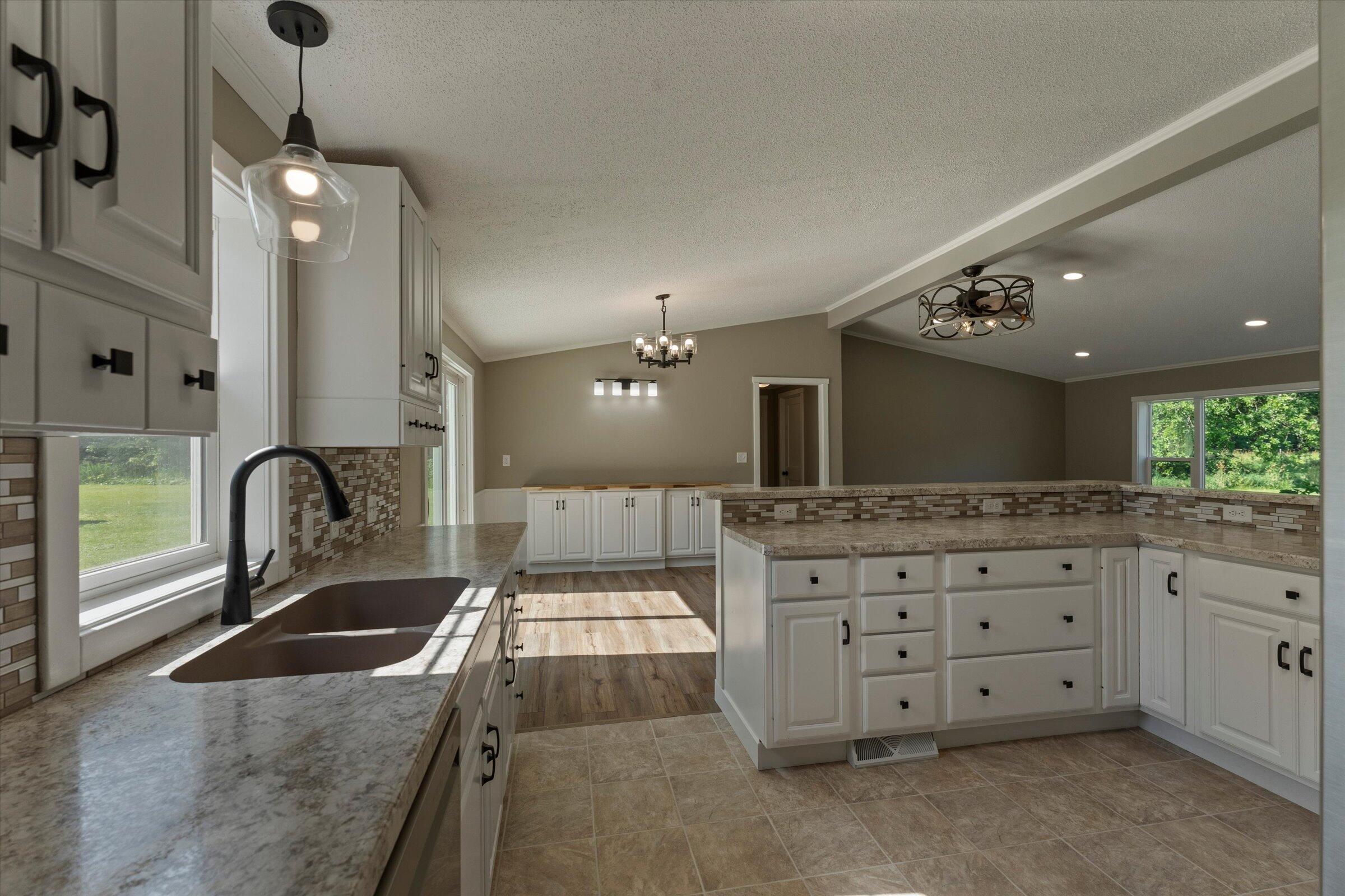 59009 Penn Road Cassopolis, MI 49031 - Photo 5 of 35 15-DSC08878