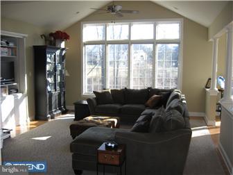 124 Springtree Road Newtown Square, PA 19073 - Photo 8 of 12 Family Room