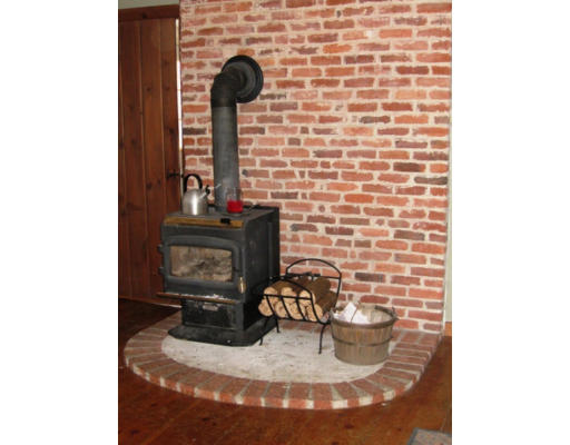 15 Boylston Road Berlin, MA 01503 - Photo 6 of 10 Gallery Image 6