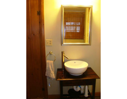15 Boylston Road Berlin, MA 01503 - Photo 8 of 10 Gallery Image 8