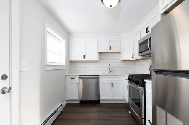 $1,625 | 28 Aircraft Road, Unit D, Southington, CT 06489