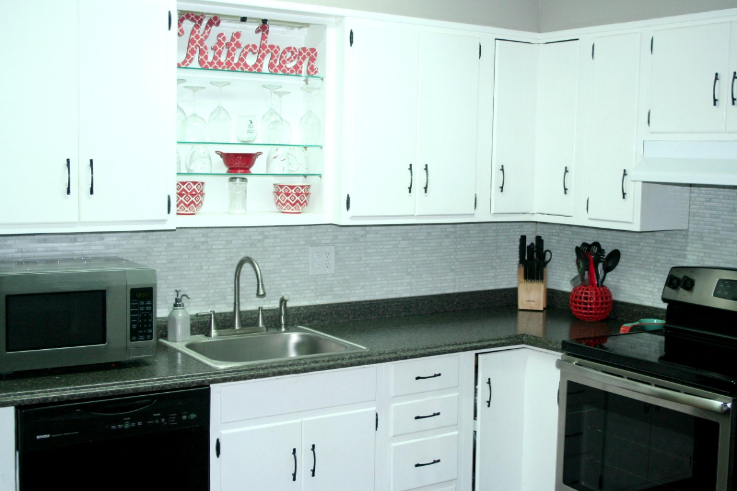 1017 West Street Three Rivers, MI 49093 - Photo 5 of 21 kitchen_2-e.jpg