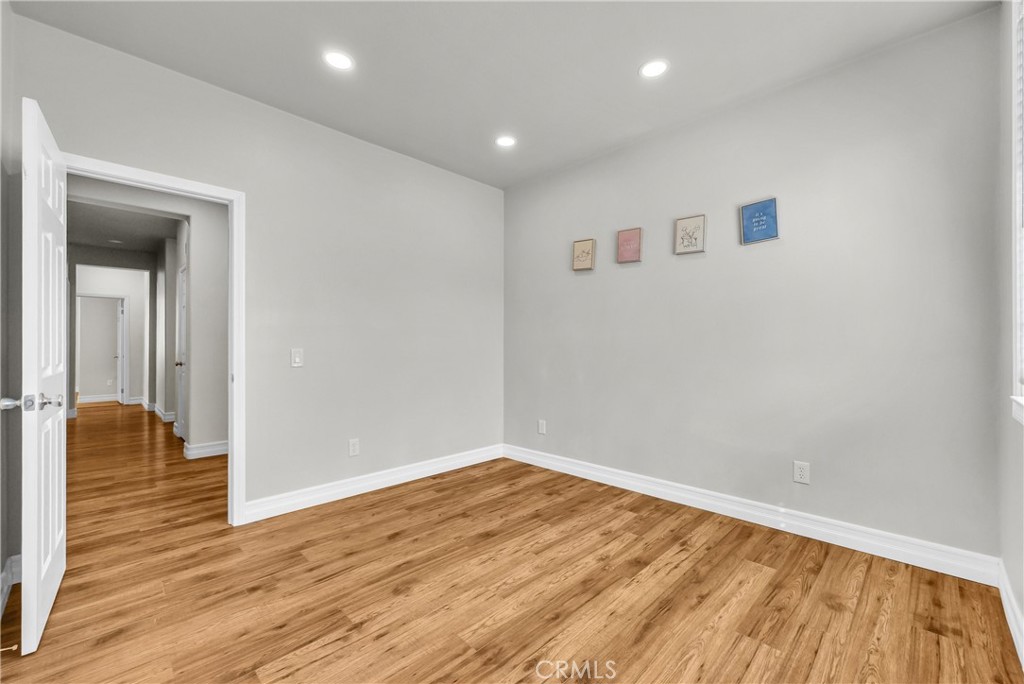 14297 Goose Street Eastvale, CA 92880 - Photo 15 of 38