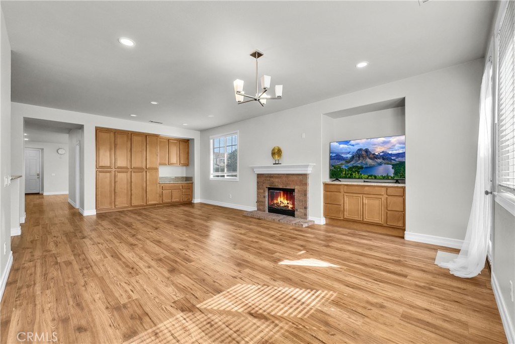 14297 Goose Street Eastvale, CA 92880 - Photo 8 of 38