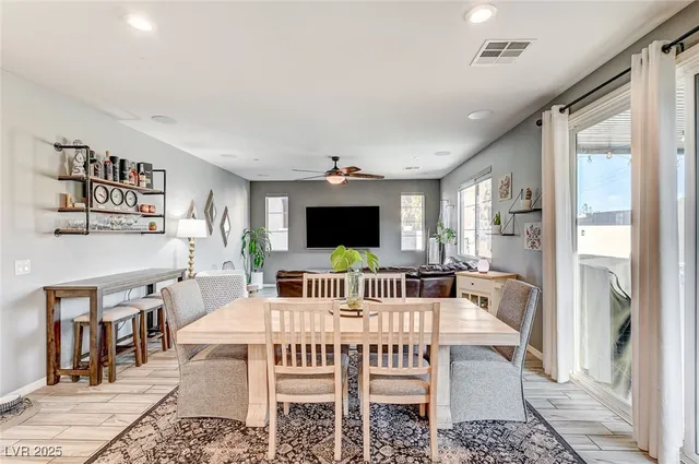 $674,999 | 1371 Bear Brook Avenue, Henderson, NV 89074