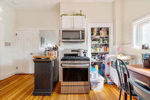 $1,049,900 | 7 Carmel Street, Chelsea, MA 02150