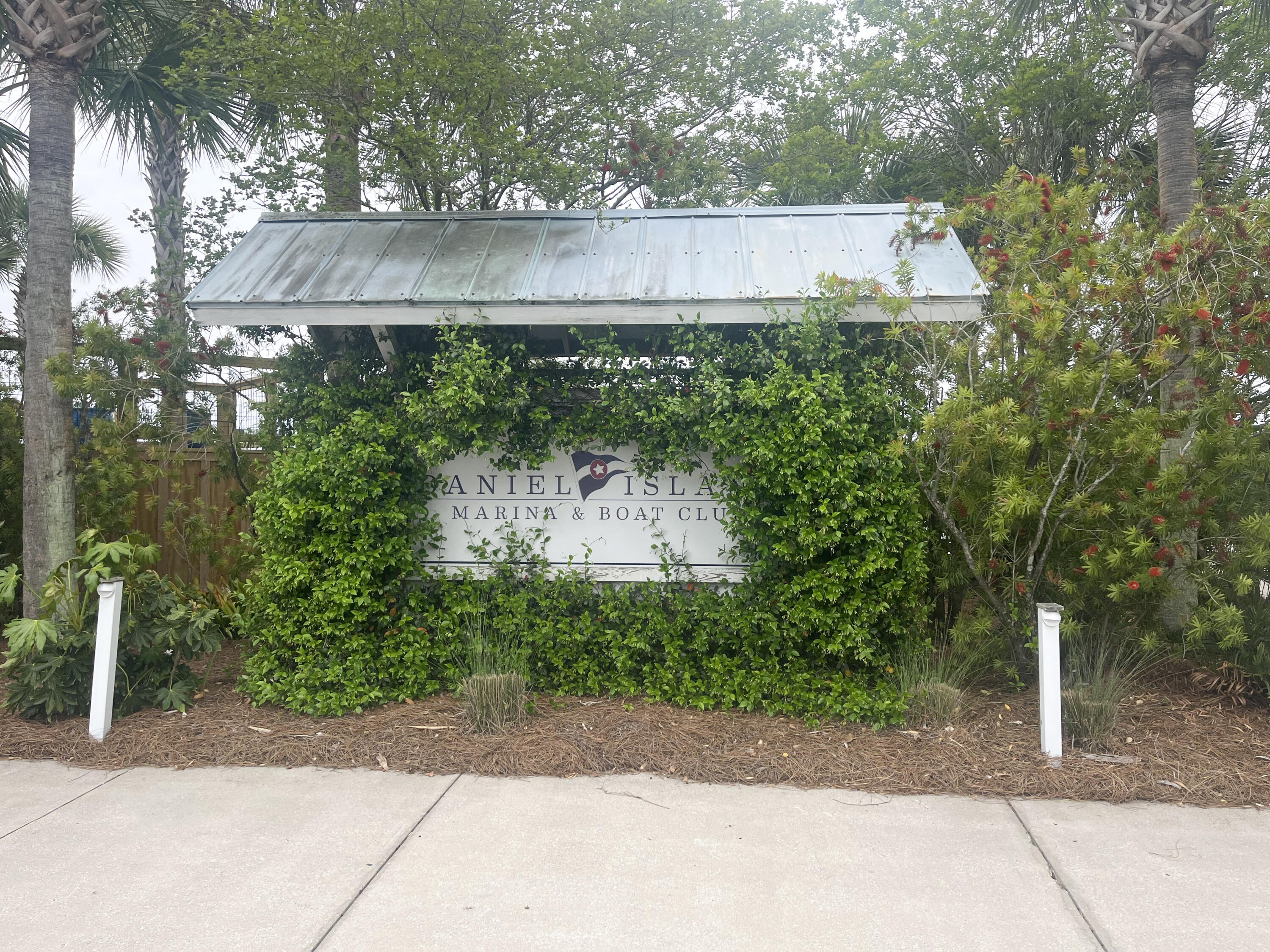 0 Daniel Island, Unit SLIP P8 Charleston, SC 29492 - Photo 6 of 6 IMG_0683