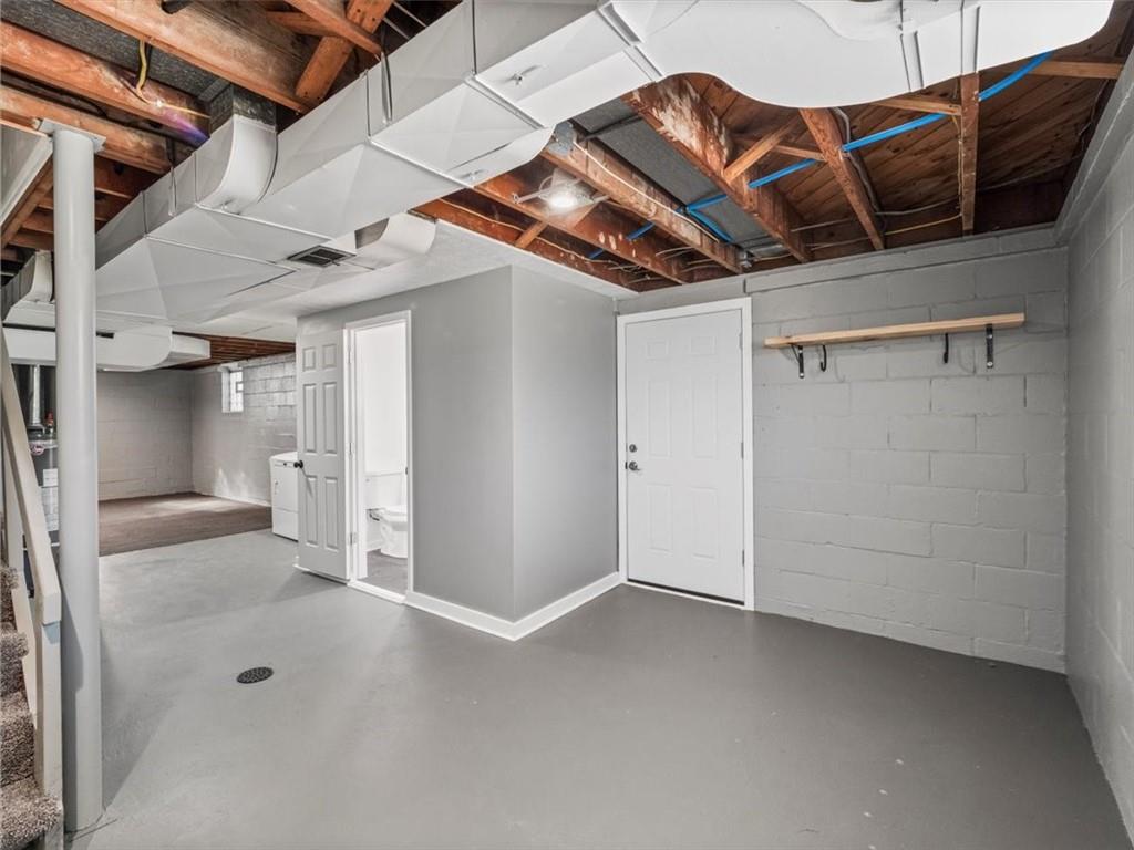 301 Churchill Road Pittsburgh, PA 15235 - Photo 20 of 34 Gallery Image 20
