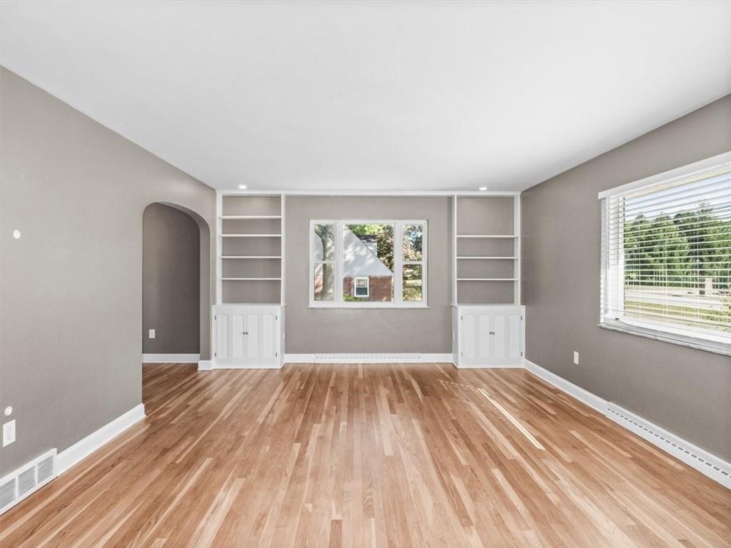301 Churchill Road Pittsburgh, PA 15235 - Photo 7 of 34 Gallery Image 7
