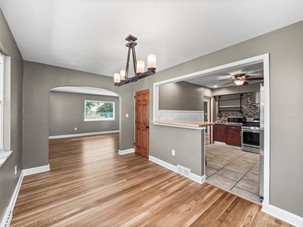 301 Churchill Road Pittsburgh, PA 15235 - Photo 9 of 34 Gallery Image 9