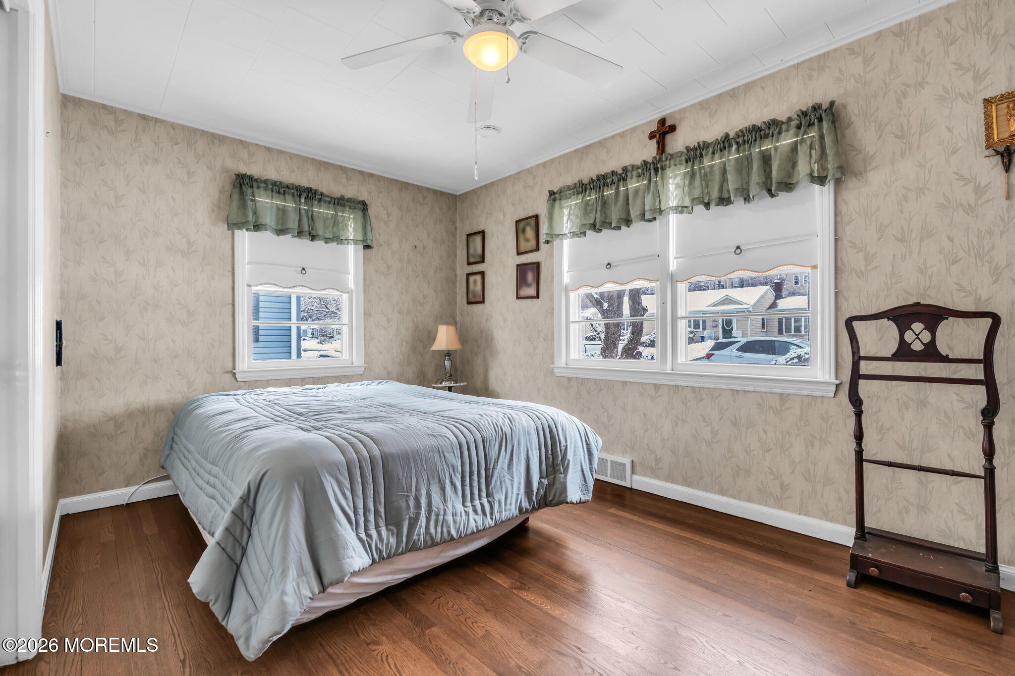 17 Crestview Drive Middletown, NJ 07748 - Photo 21 of 58 Primary Room