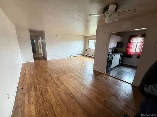 $229,000 | 2399 Union Boulevard, Unit 8B, Islip, NY 11751