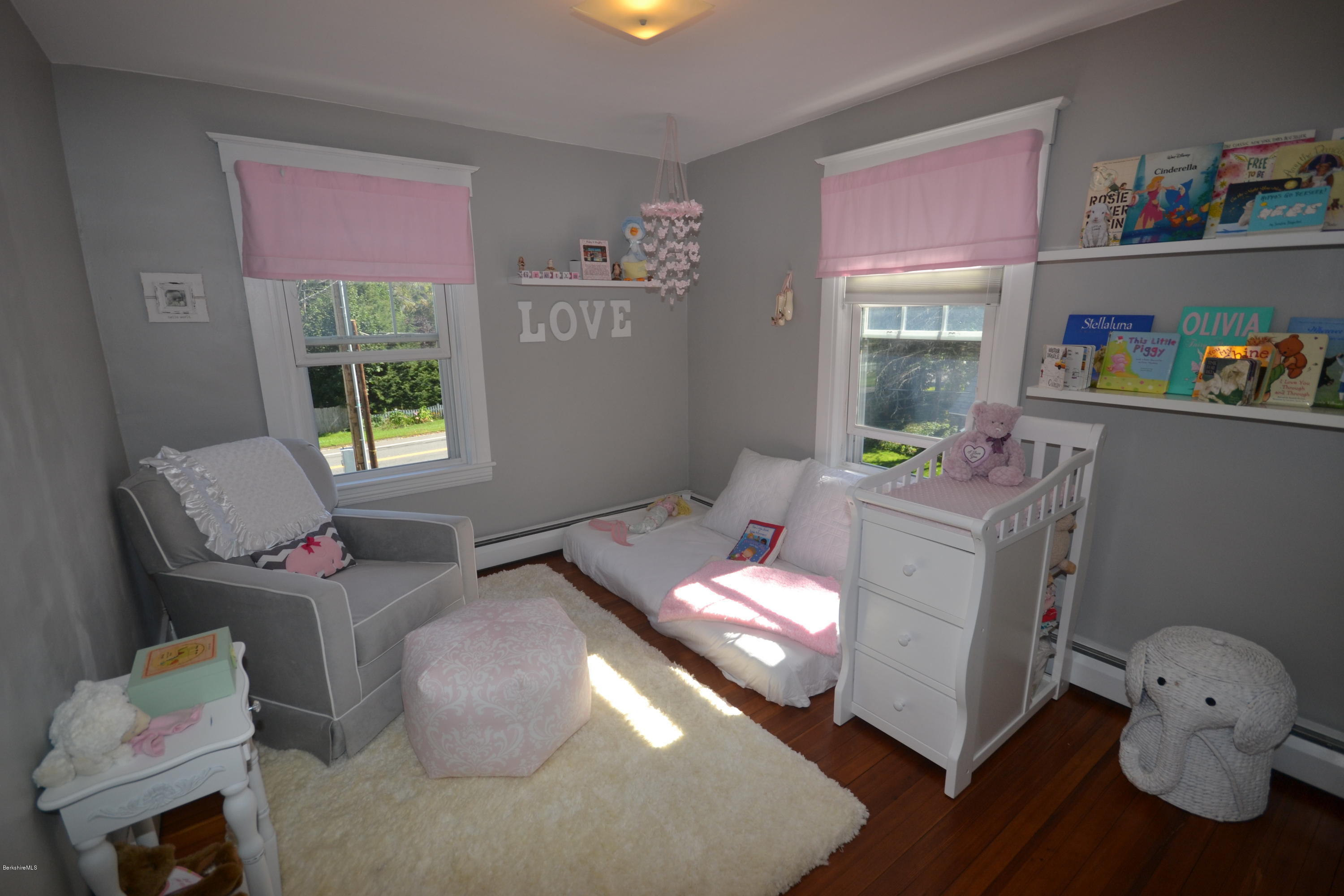 92 Holmes Road Pittsfield, MA 01201 - Photo 16 of 28 Bedroom 2