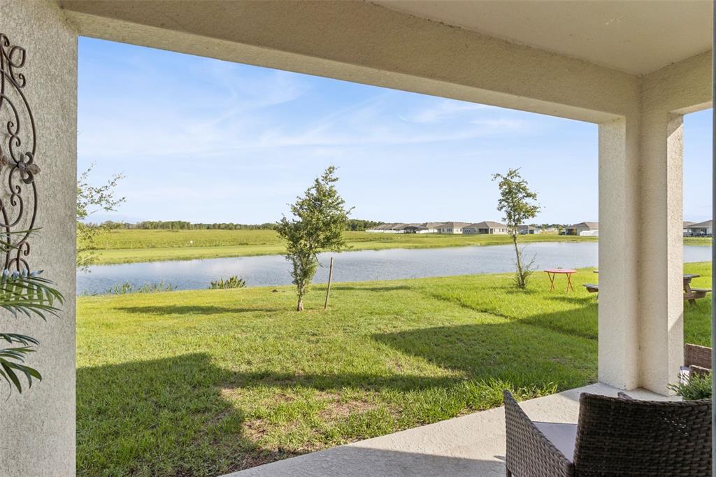 2018 King Ranch Street Kissimmee, FL 34744 - Photo 2 of 20