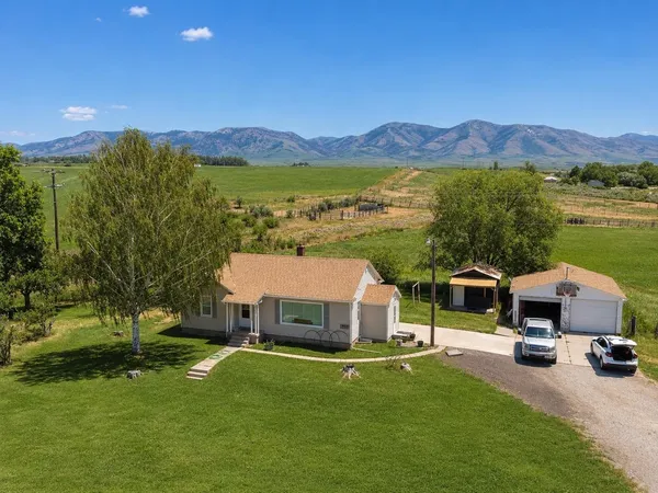 $280,000 | 4277 Rockland Highway, Rockland, ID 83271