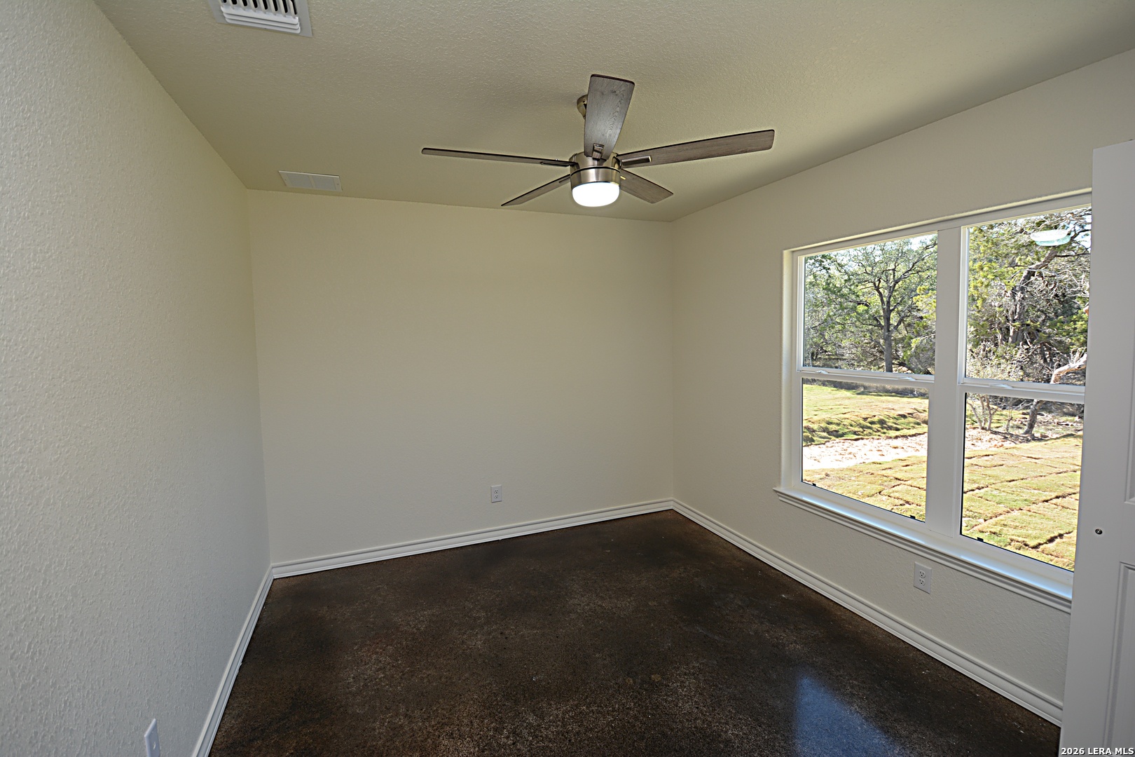 1436 Laguna Spring Branch, TX 78070 - Photo 9 of 10