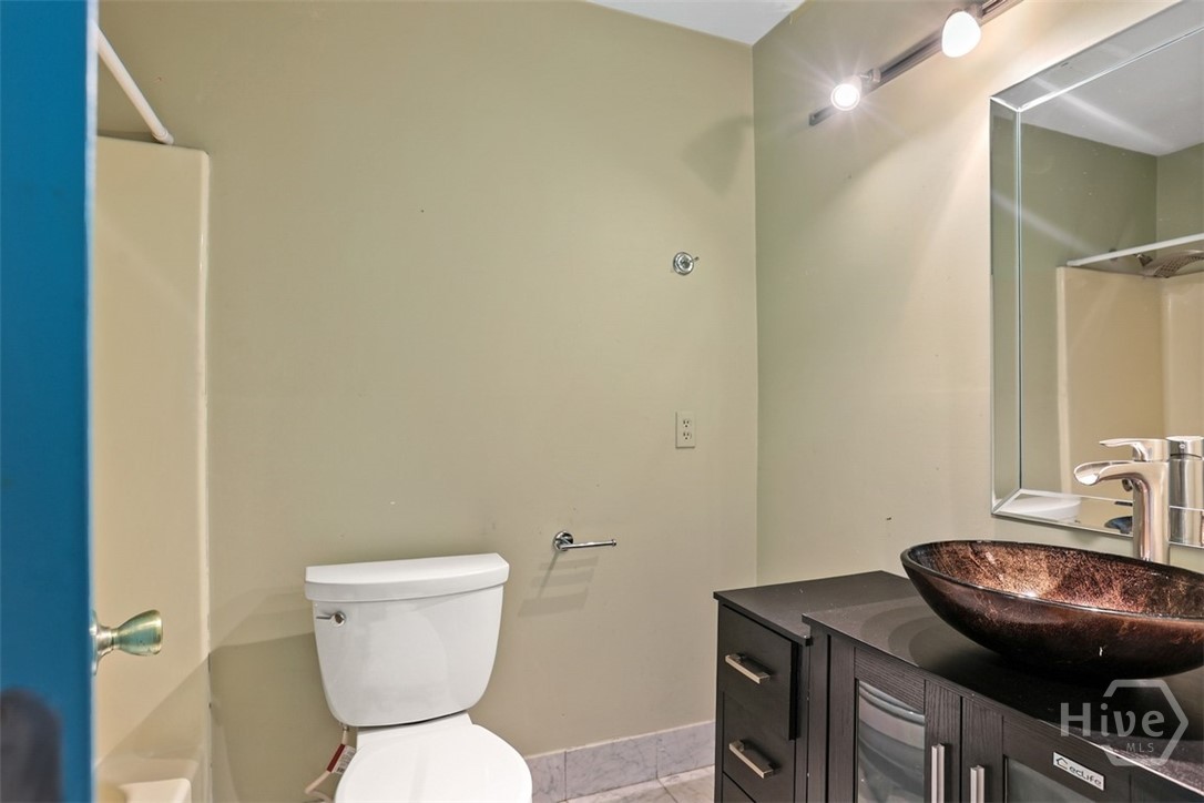 113 Country Lane Pooler, GA 31322 - Photo 33 of 51 Hall bathroom