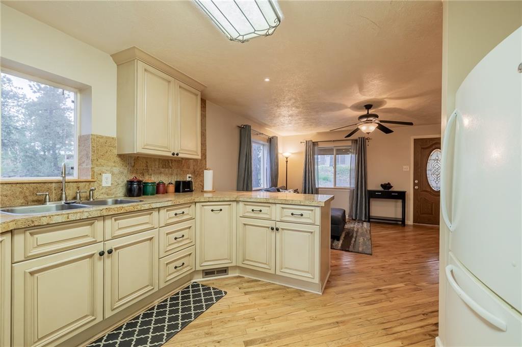 12 Bunny Road Bailey, CO 80421 - Photo 7 of 21 Gallery Image 7
