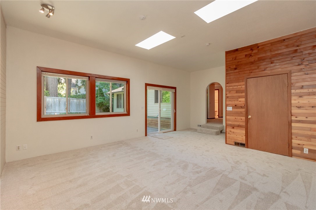 2503 166th Place Southeast Bothell, WA 98012 - Photo 15 of 21 Gallery Image 15