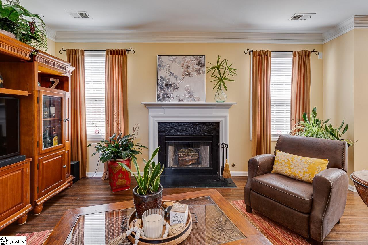205 Tanner Chase Way Greenville, SC 29607 - Photo 10 of 36 Gallery Image 10