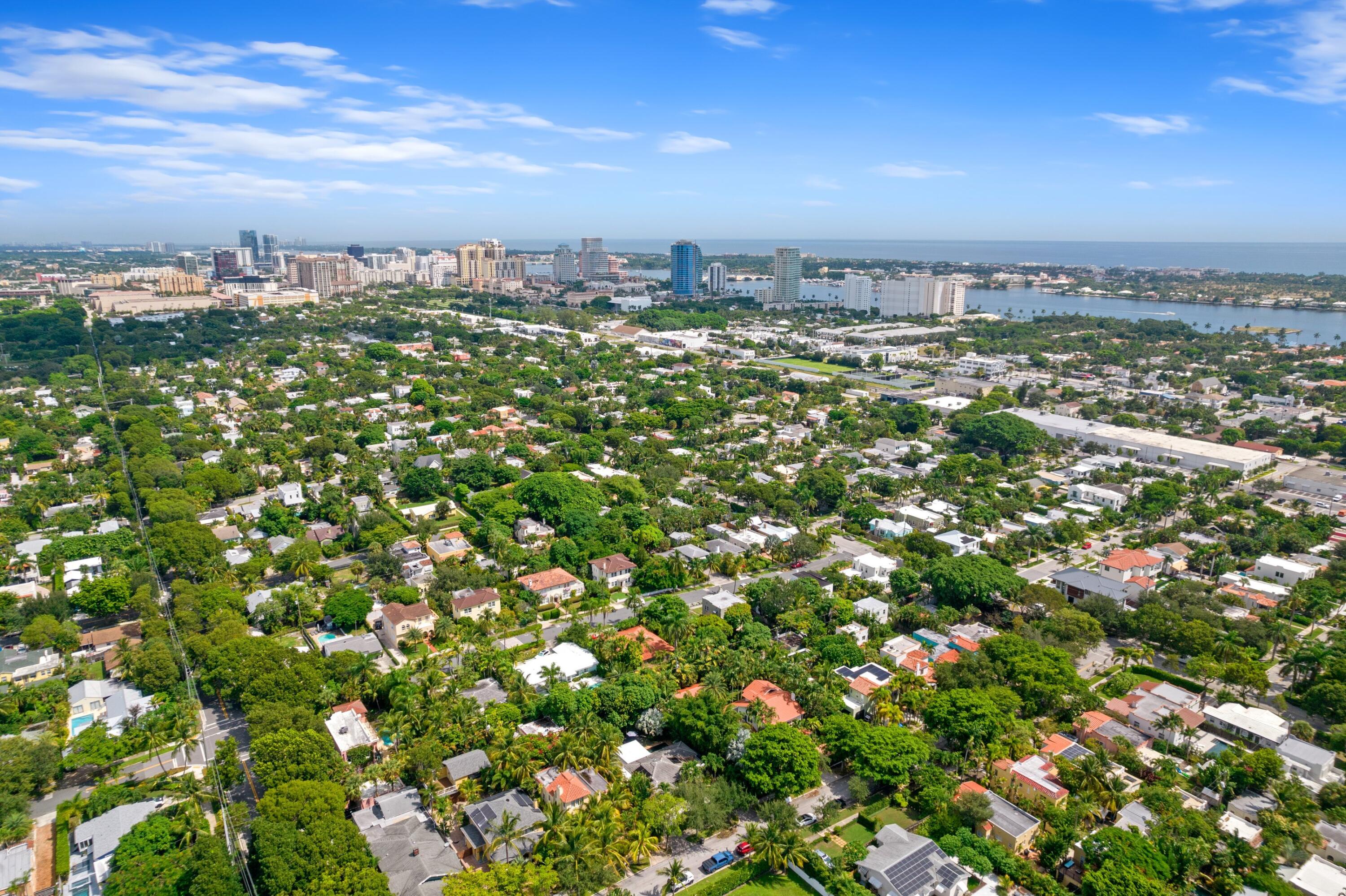 733 Sunset Road West Palm Beach, FL 33401 - Photo 30 of 32 Aerial