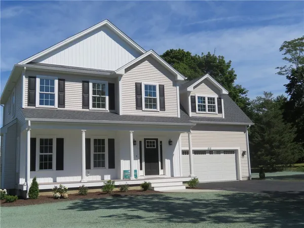 $849,900 | 515 School Street, North Kingstown, RI 02852