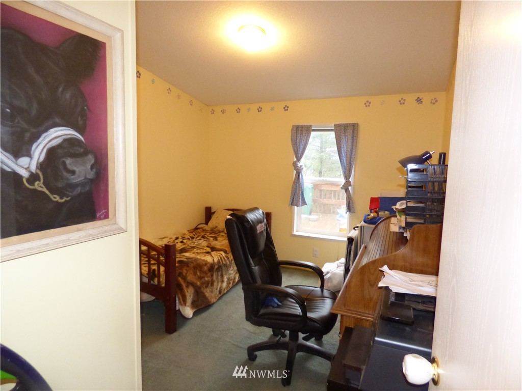 209 Westbrooke Road Castle Rock, WA 98611 - Photo 12 of 25 Gallery Image 12