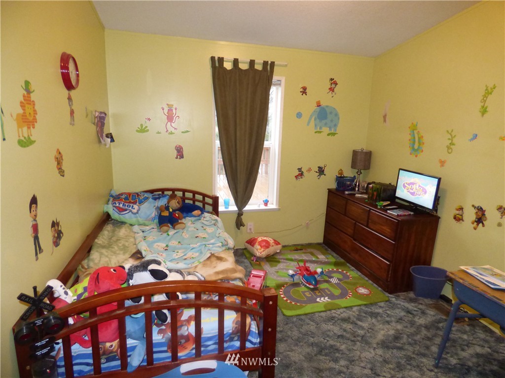 209 Westbrooke Road Castle Rock, WA 98611 - Photo 16 of 25 Gallery Image 16