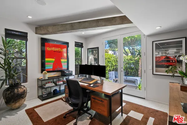 $18,000 | 8735 Dorrington Avenue, West Hollywood, CA 90048