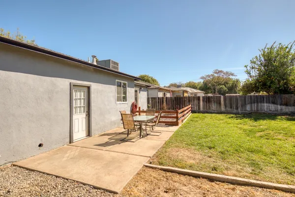 $399,000 | 1812 Joann Avenue, Modesto, CA 95350