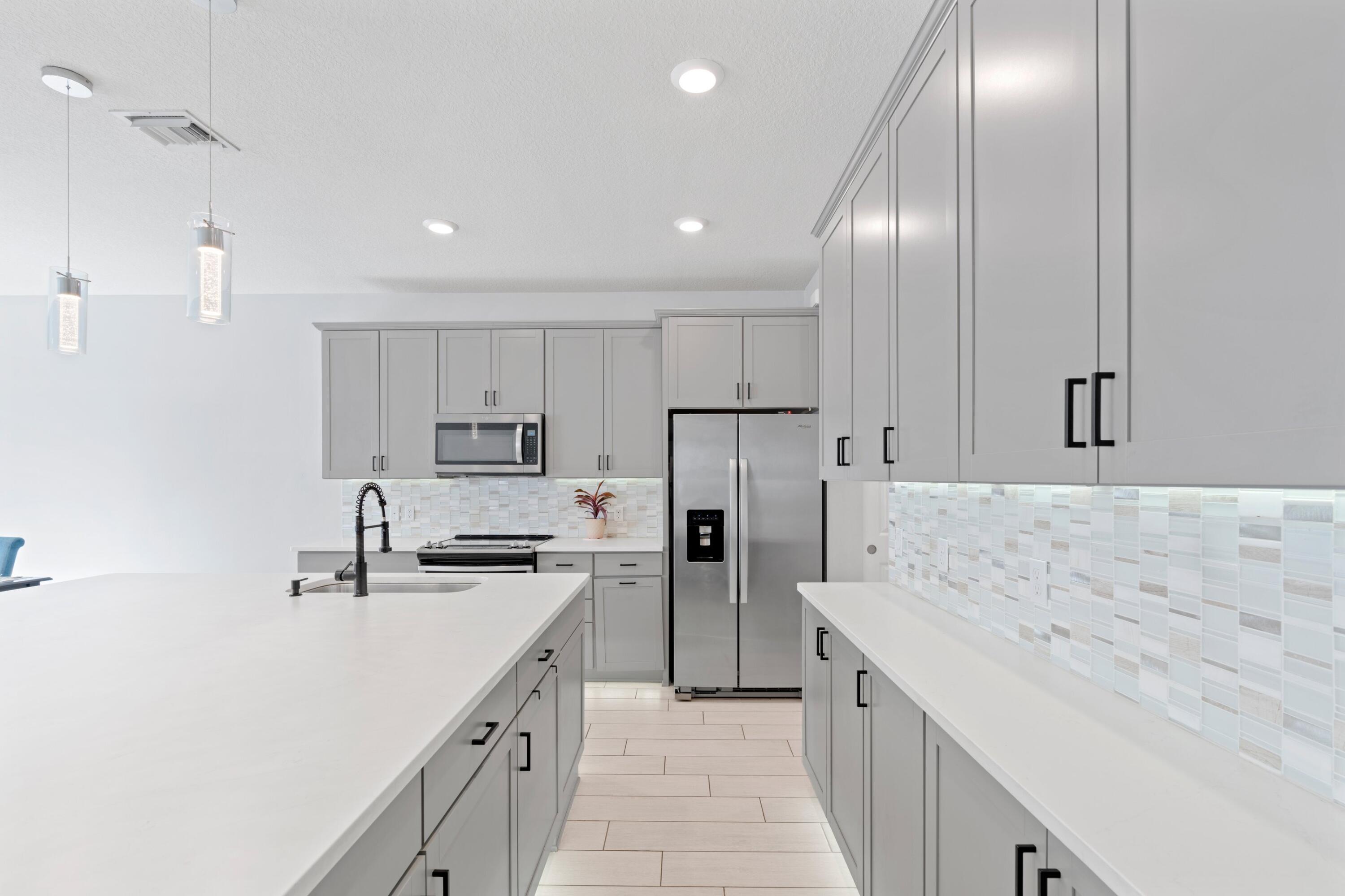 8294 Cadre Noir Road Lake Worth, FL 33467 - Photo 3 of 31 DSC05363.jpg-SMALL