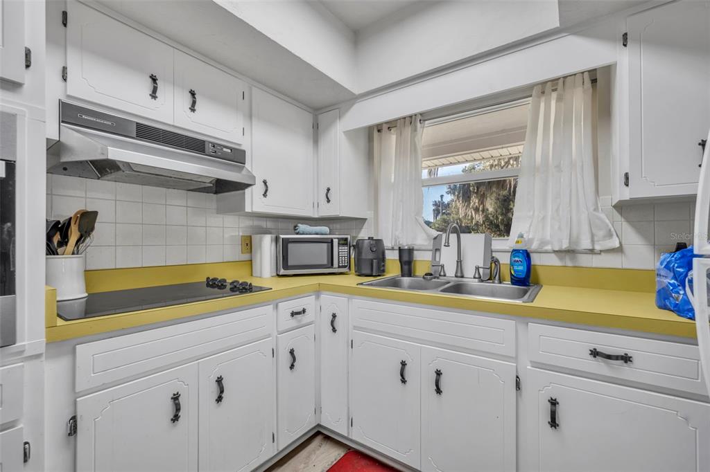 1785 South Cove Walk Inverness, FL 34450 - Photo 14 of 48