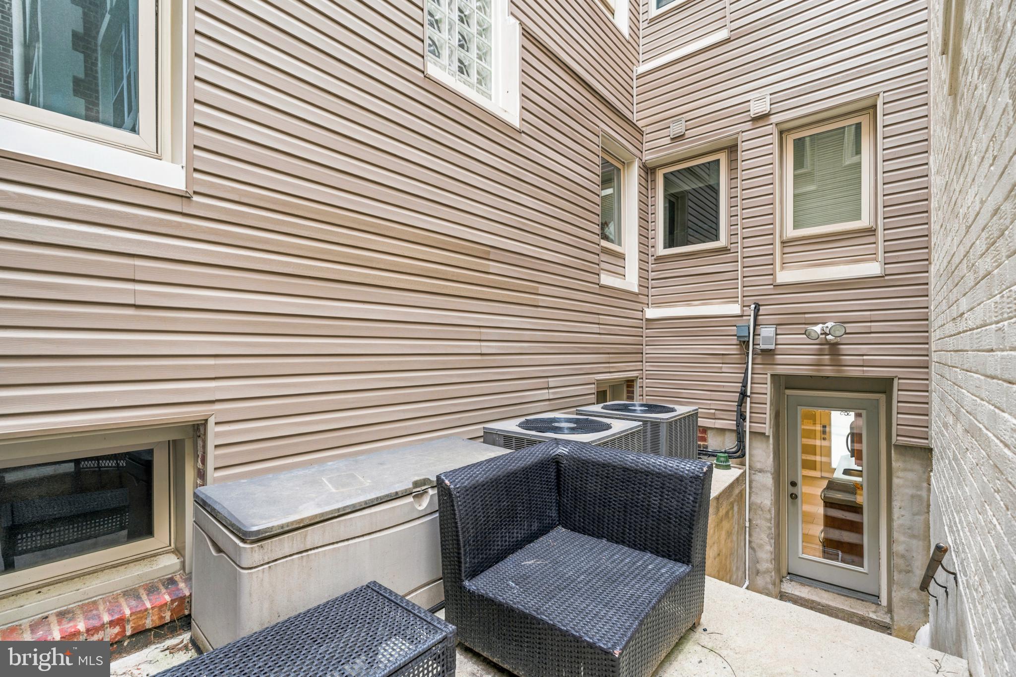 1321 Euclid Street Northwest, Unit T1 Washington, DC 20009 - Photo 23 of 24