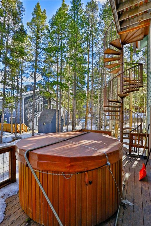 33 B Red Feather Road Breckenridge, CO 80424 - Photo 5 of 15 a outdoor view with a fountain