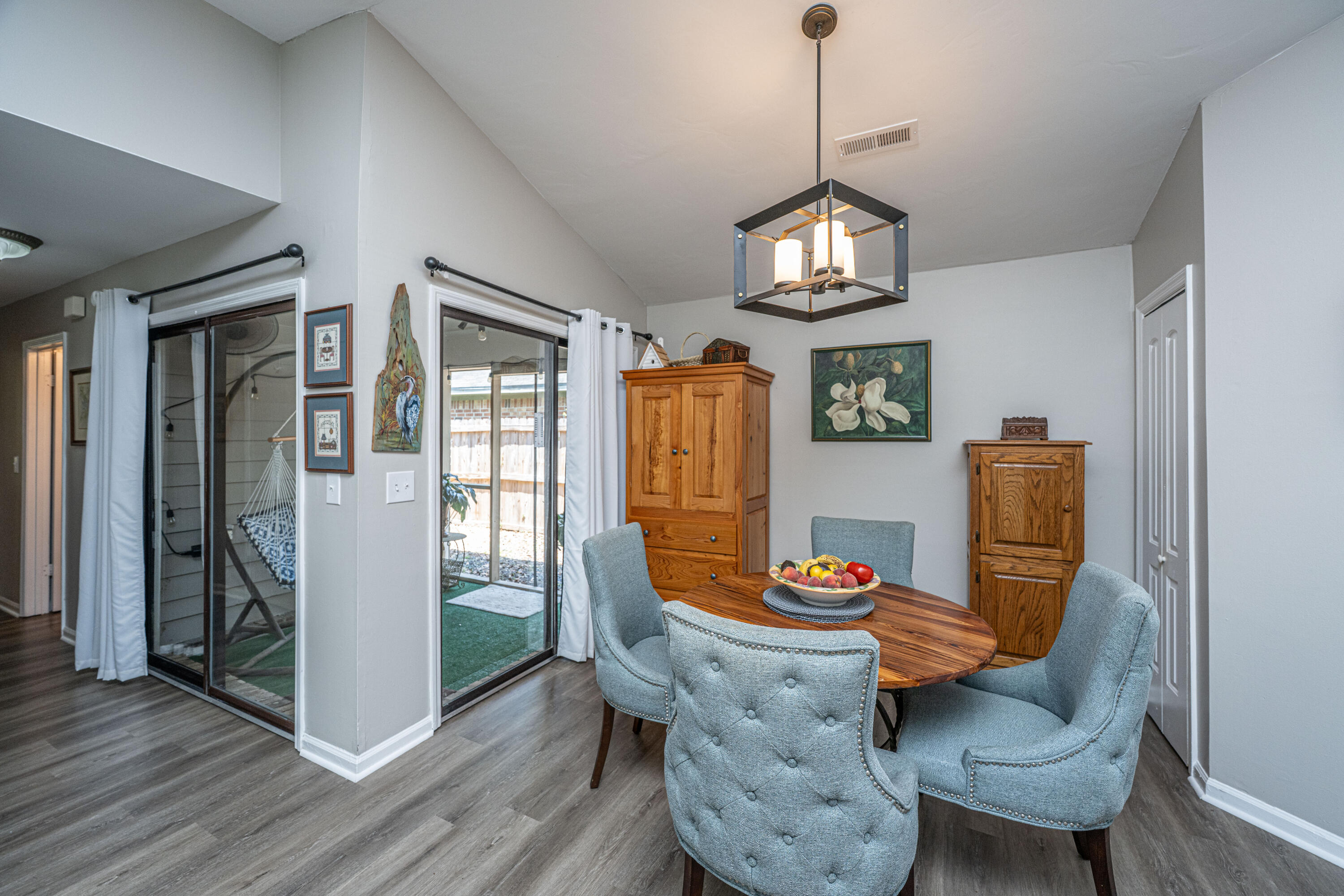 717 Temple Road, Unit B Ladson, SC 29456 - Photo 6 of 18 Dining area