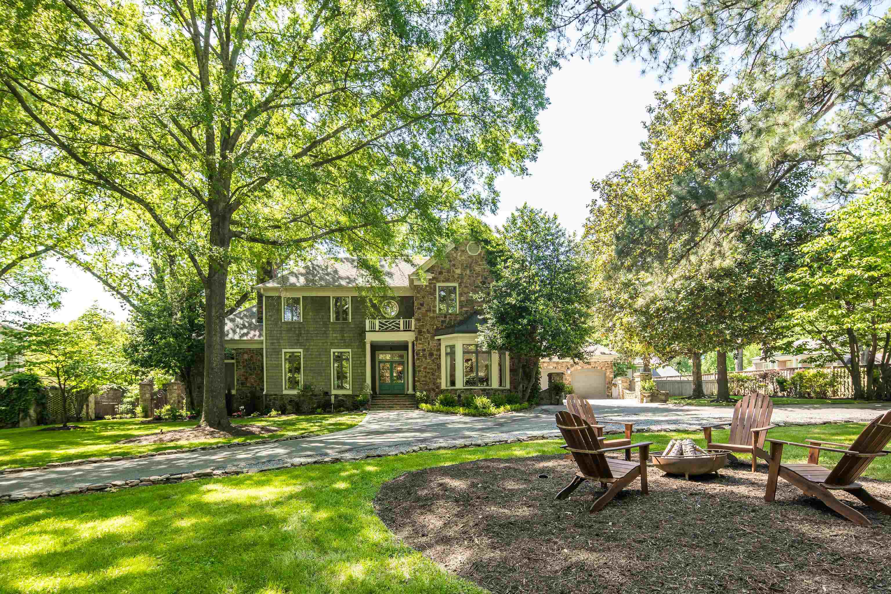 175 Waring Road Memphis, TN 38117 - Photo 1 of 40