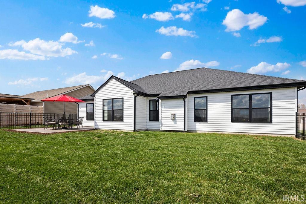 9086 Matthew Spring Run New Haven, IN 46774 - Photo 29 of 33