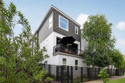 $875,000 | 3500 Harmon Avenue, Unit 7, Austin, TX 78705