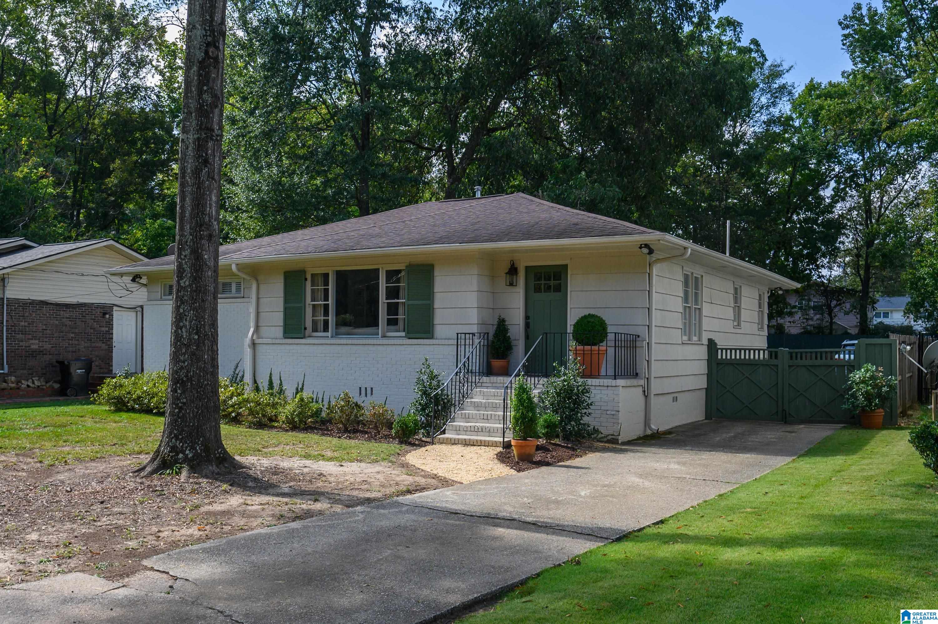 820 Saulter Road Birmingham, AL 35209 - Photo 2 of 52