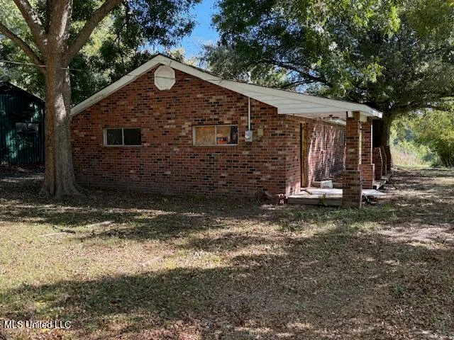 $395,000 | 5508 Tulane Road, Horn Lake, MS 38637