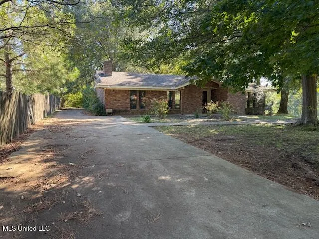 $395,000 | 5508 Tulane Road, Horn Lake, MS 38637