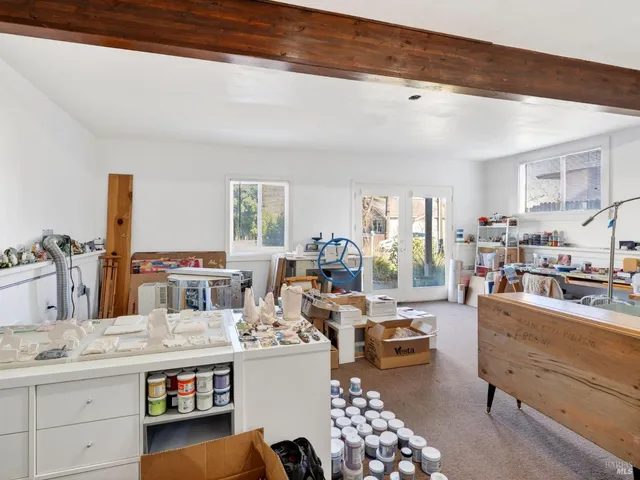 $565,000 | 1059 West Standley Street, Ukiah, CA 95482