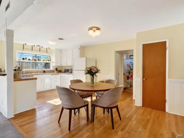 $565,000 | 1059 West Standley Street, Ukiah, CA 95482